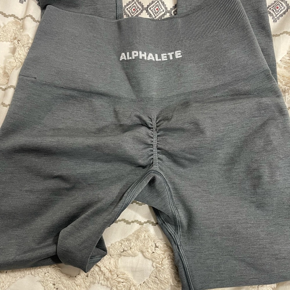 Alphalete Amplify Leggings